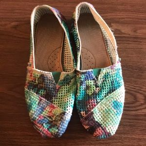 Toms Multi-Color shoes